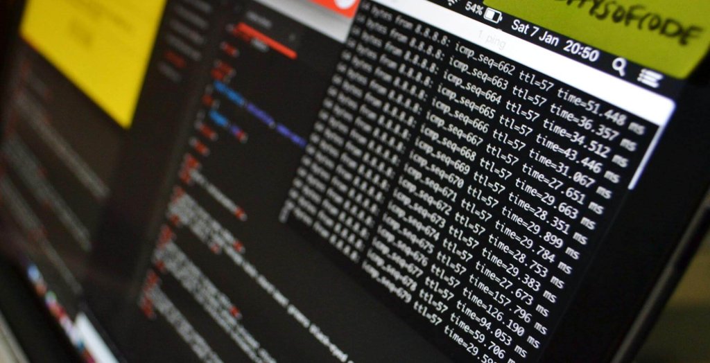 Administrateur-connexion-infrastructure-teletravail-informatique